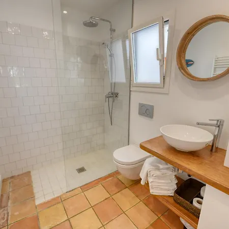 Apartment Refurbished Seaview, Santa Agata